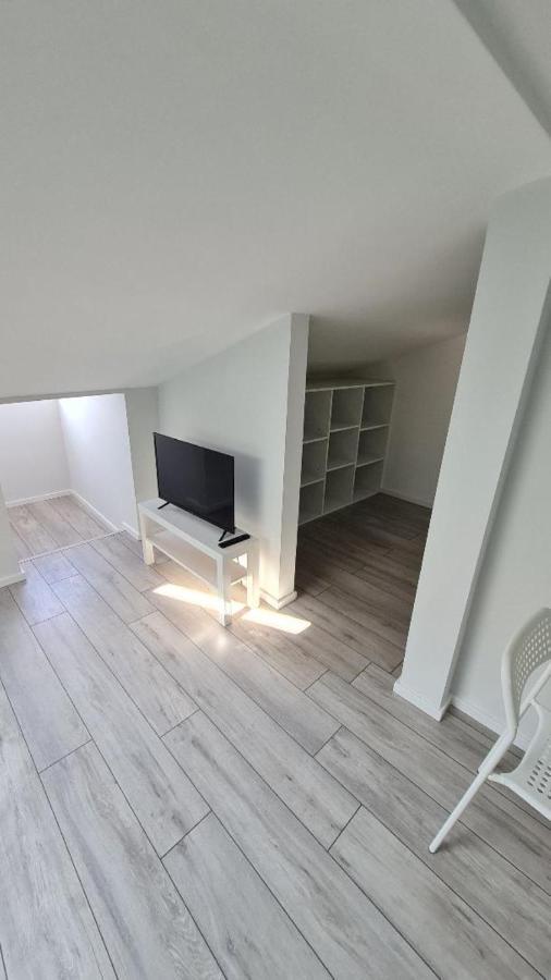 Rynek 2 Dukla- Pokoje I Apartamenty Екстериор снимка